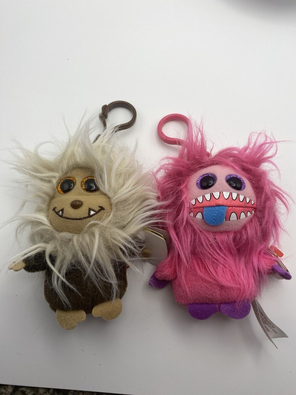 Frizzys Clips- Glitter Eyes, MWMT Stuffed Animal Toy - Keychain Backpack